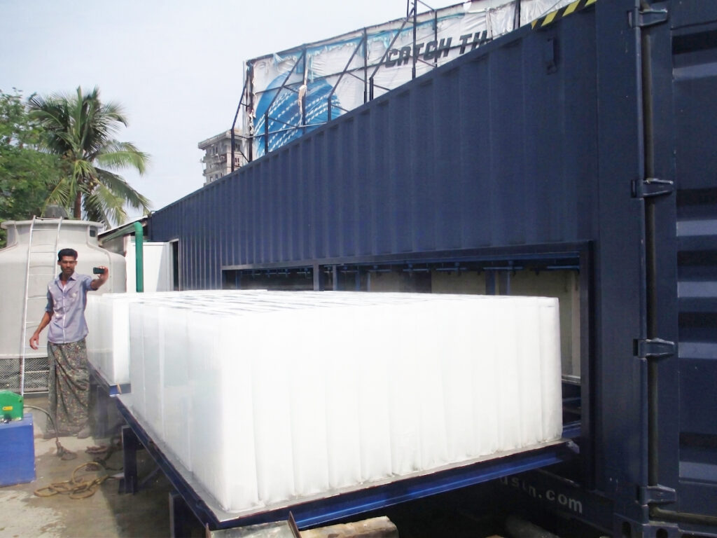 Máquinas de hielo industriales de refrigeración, enfriadores, cámaras frigoríficas y sistemas de nieve